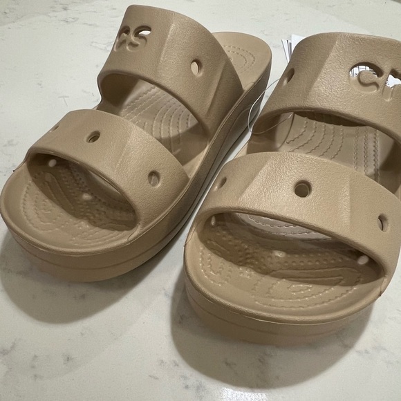 Crocs Kids Tan Sandals - Picture 5 of 8